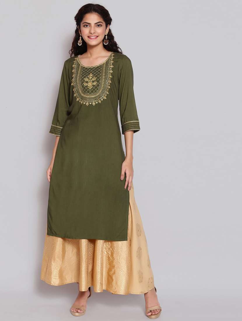 women's straight kurta