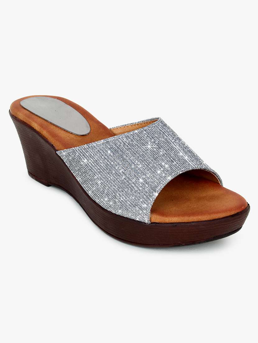 sliver slip on wedge