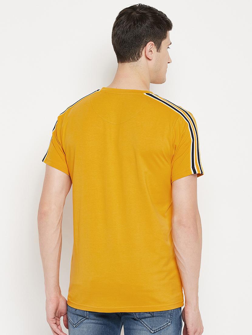 yellow chest print t-shirt - 18335888 - Standard Image - 2