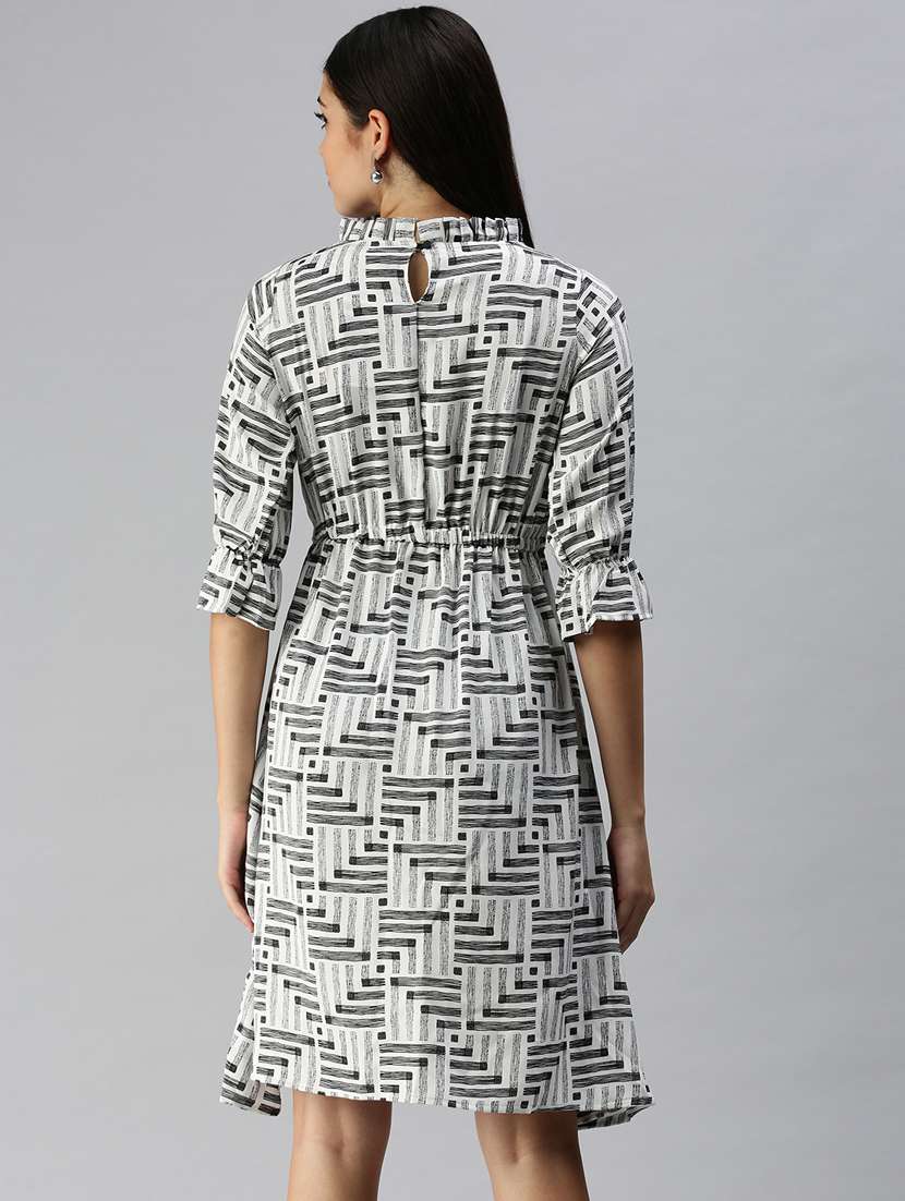 women's paisley dress - 18337293 - Standard Image - 2