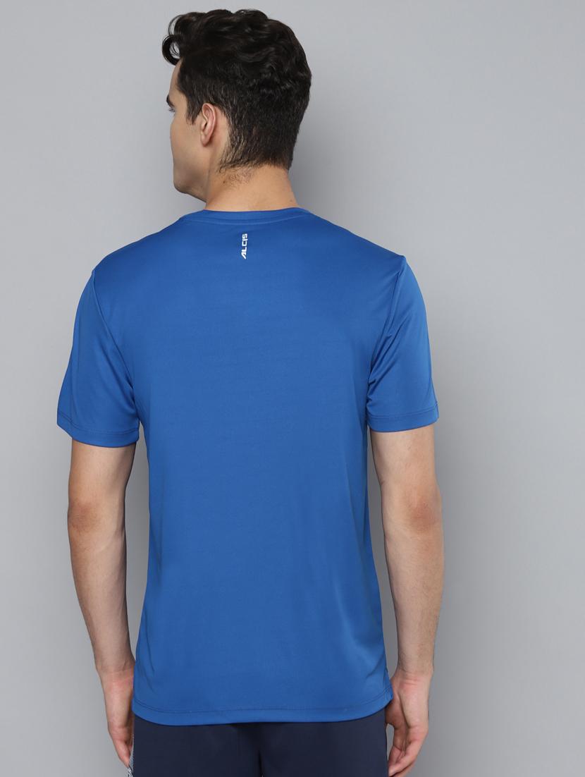 blue front-printed t-shirt - 18346291 - Standard Image - 2