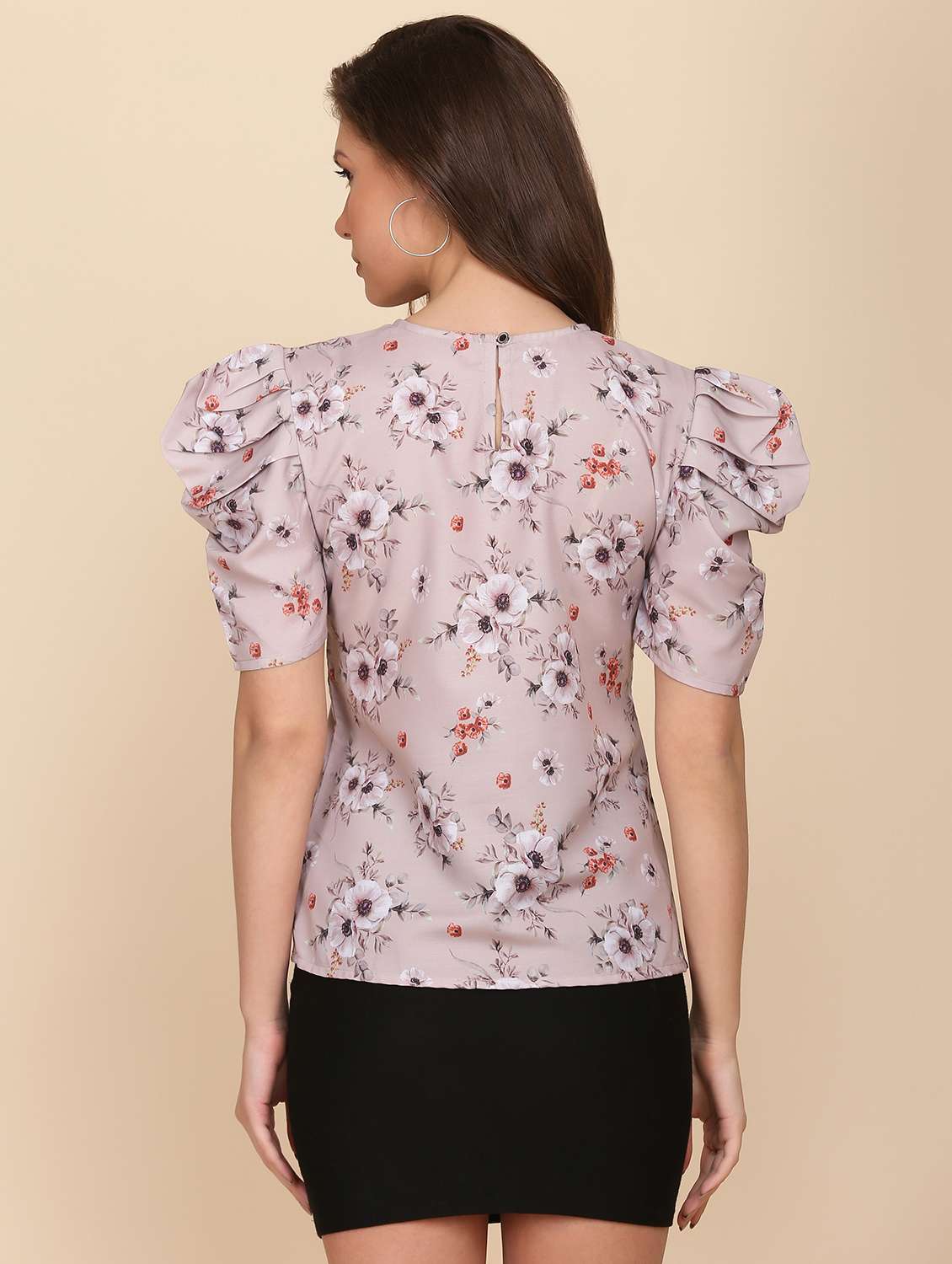 round neck printed top - 18346891 - Standard Image - 2