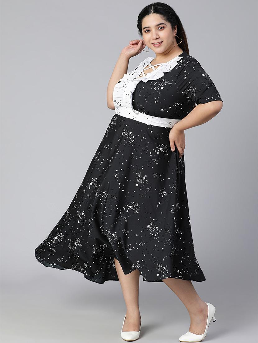 v-neck printed maxi dress - 18354488 - Standard Image - 2