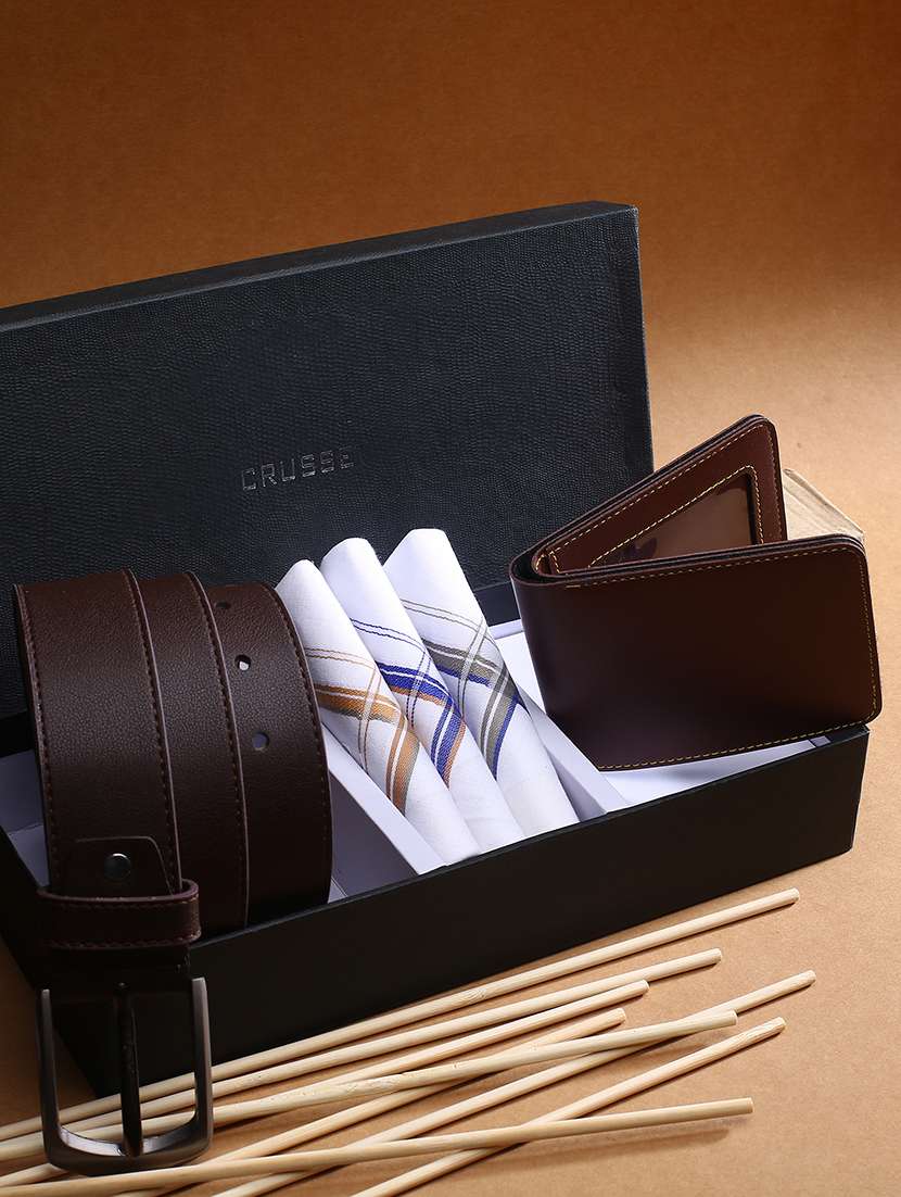 brown leatherette belt