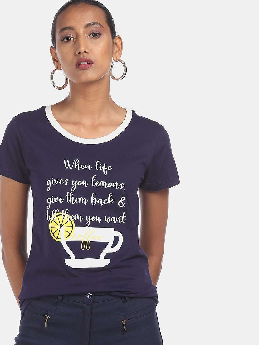 round neck typography tee