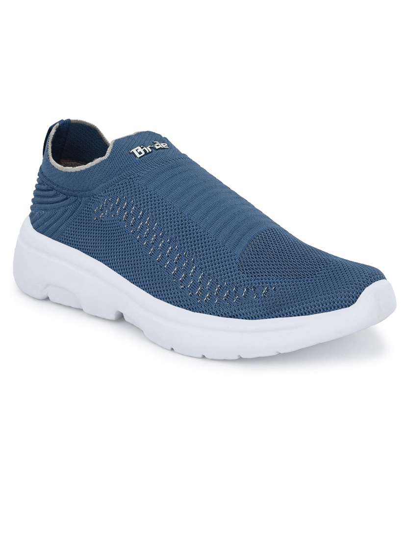 men slip on sport shoes