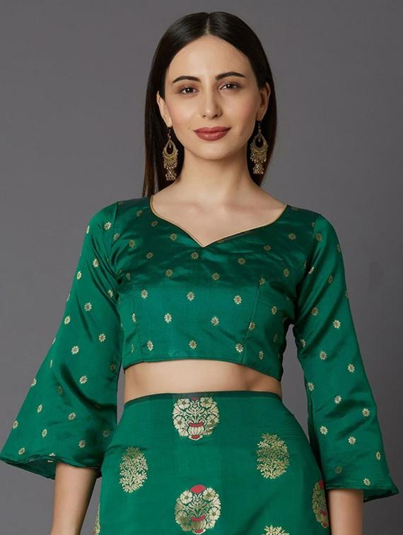 green silk blend banarasi saree with blouse - 18371022 - Standard Image - 2