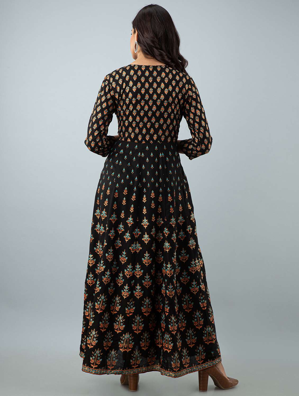 black rayon anarkali kurta - 18377006 -  Standard Image - 2