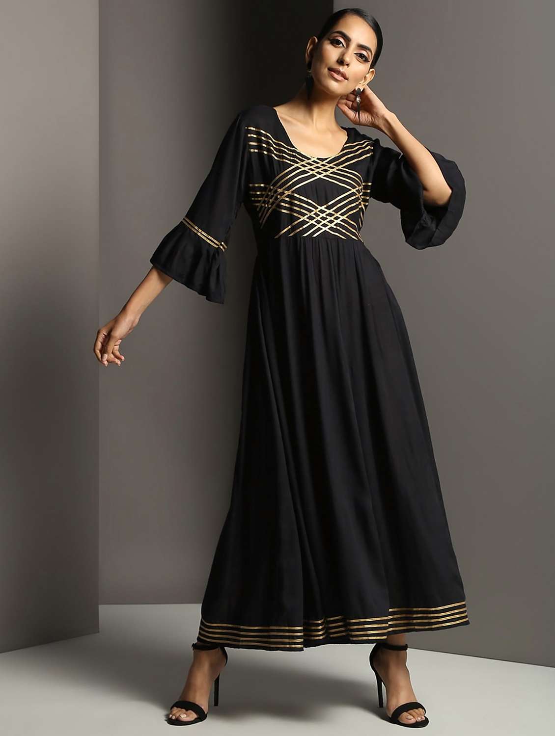 women's flared kurta