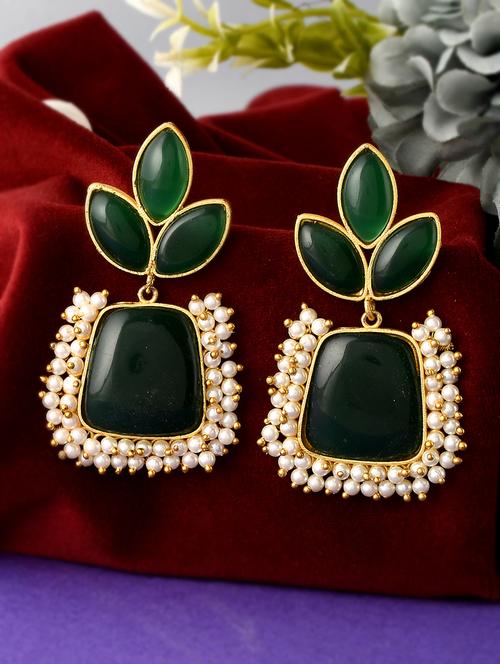 gold brass drop earring - 18381436 -  Standard Image - 0