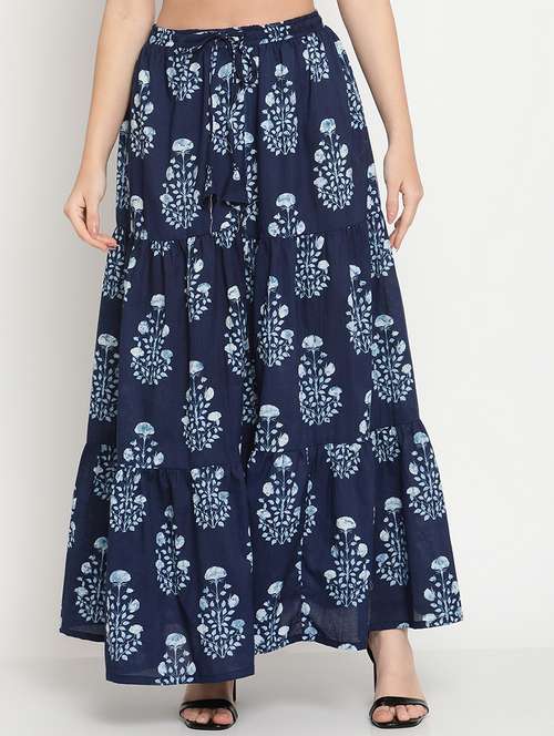 mid rise floral flared skirt - 18386215 -  Standard Image - 0