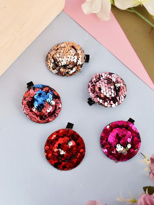 set of 5 sequin hat alligator clip - 18386590 -  Standard Image - 0