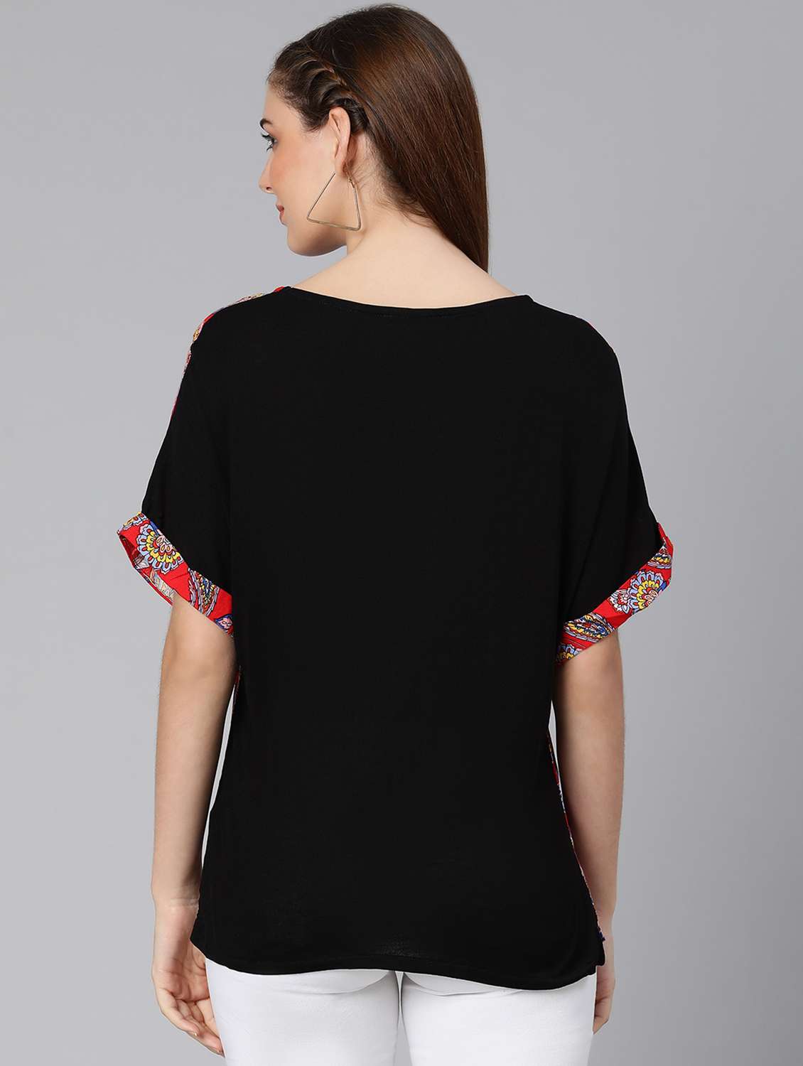 round neck printed top - 18388444 -  Standard Image - 2