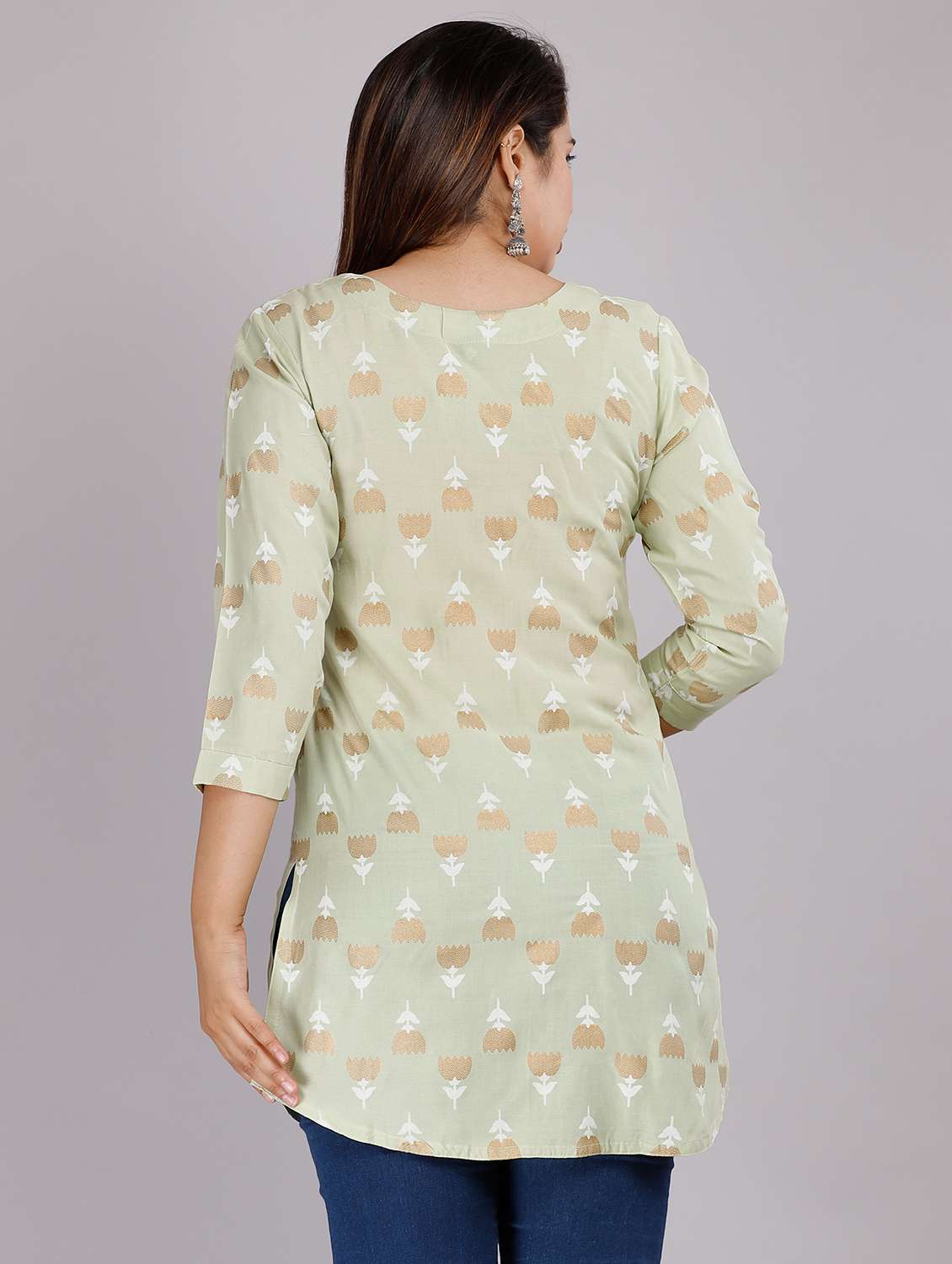 Green Embellished Straight Kurti