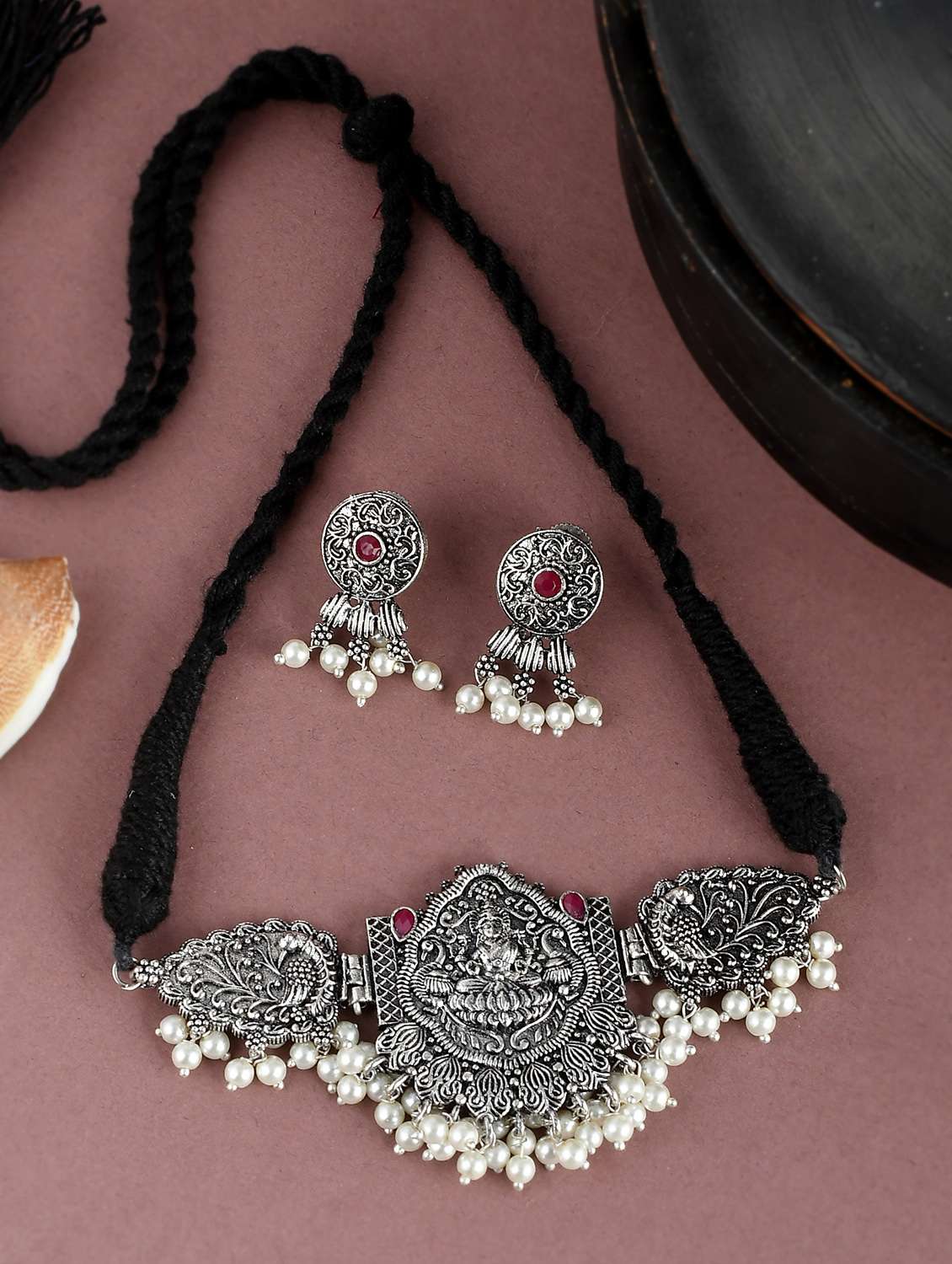 silver brass necklaces and earring