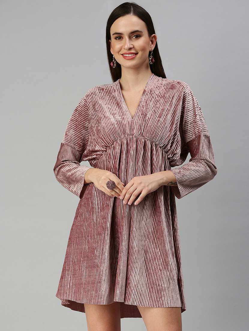 women's  self design dress