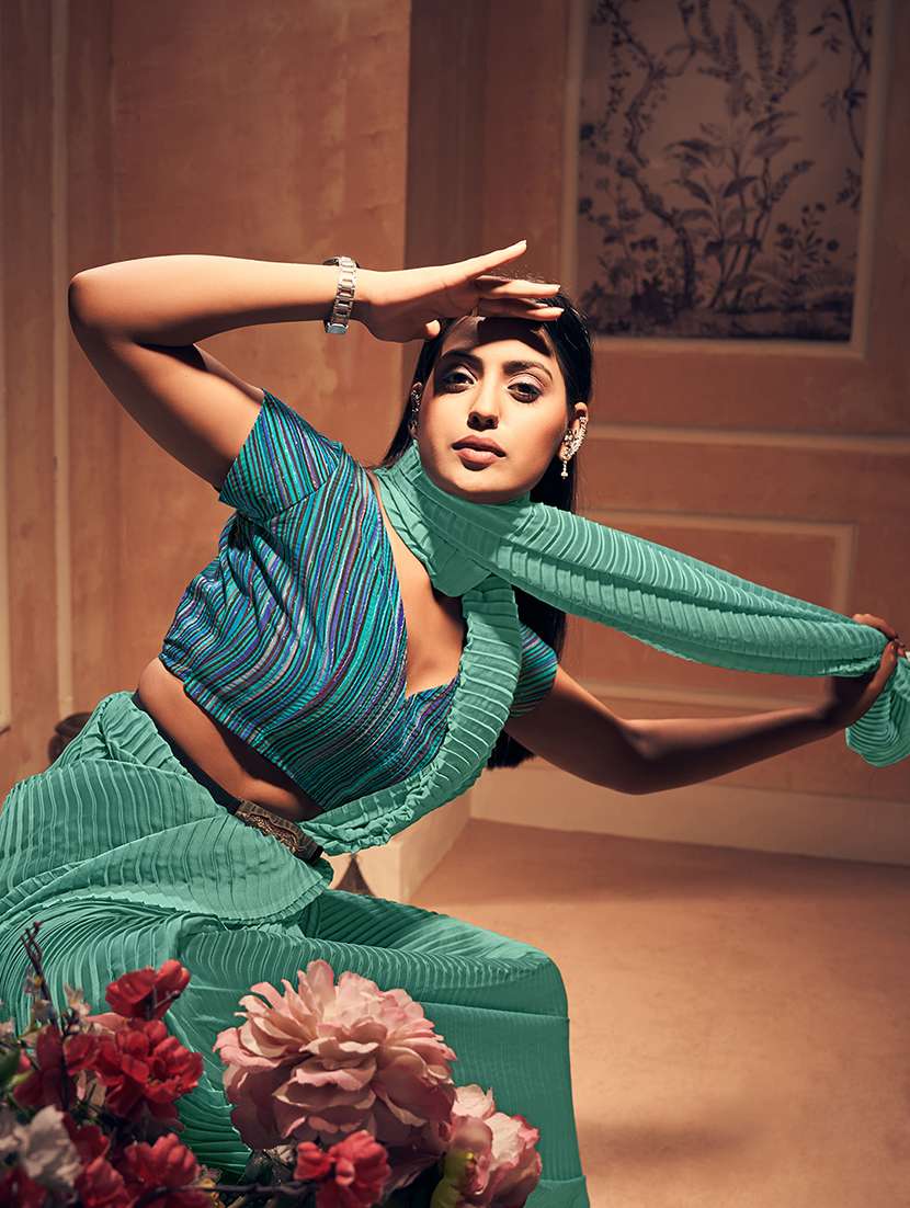 pleated plain saree with blouse - 18391656 -  Standard Image - 2