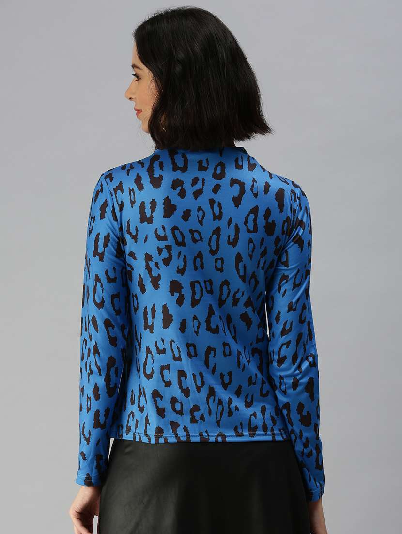 long sleeved printed regular top - 18392071 -  Standard Image - 2