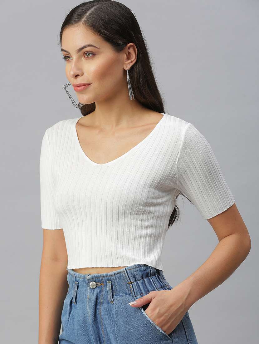 v neck solid crop top 