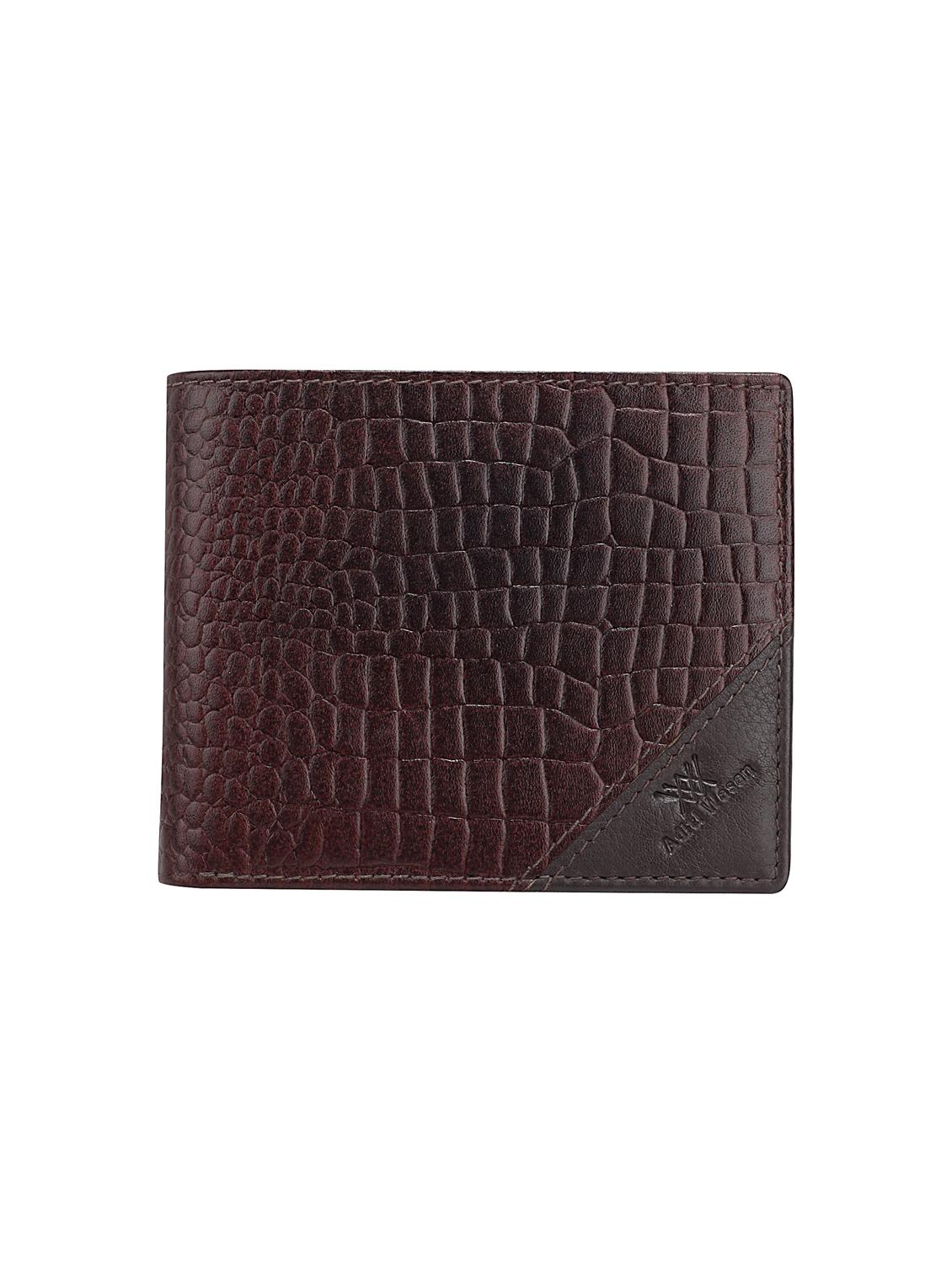 brown leather wallet - 18392996 - Zoom Image - 0