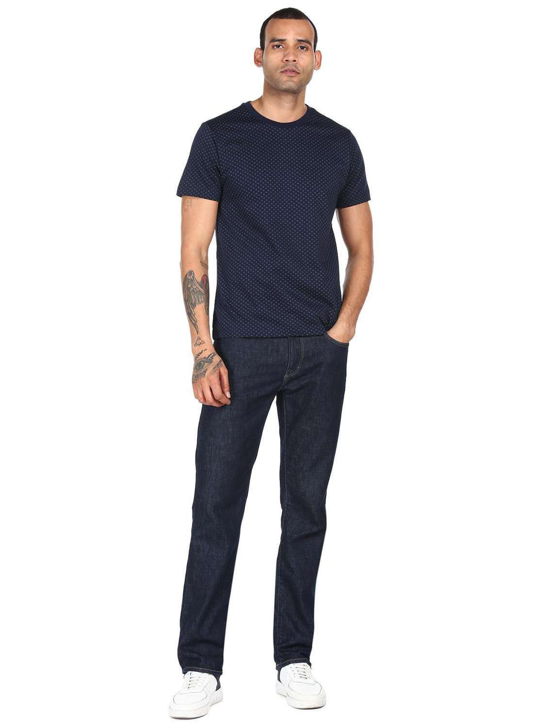 navy-blue printed t-shirt - 18396325 -  Standard Image - 2