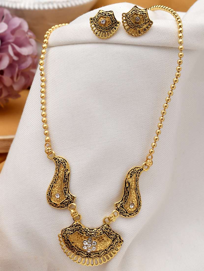 gold brass necklaces and earring