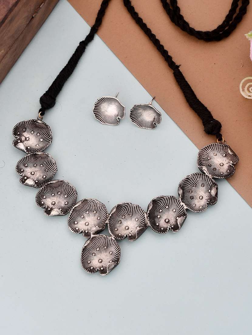 gold brass necklaces and earring