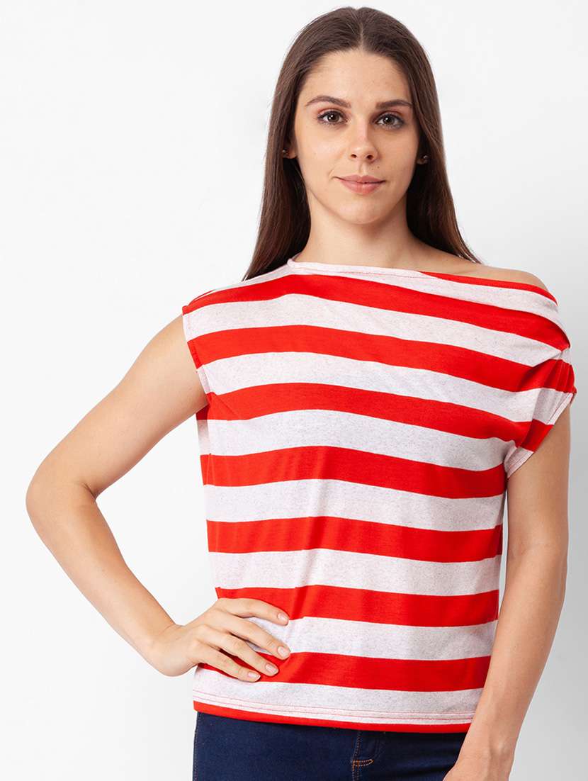 women's straight boat neck top