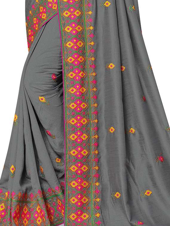 Grey Georgette Embroidered Saree With Blouse - 18401160 -  Standard Image - 2