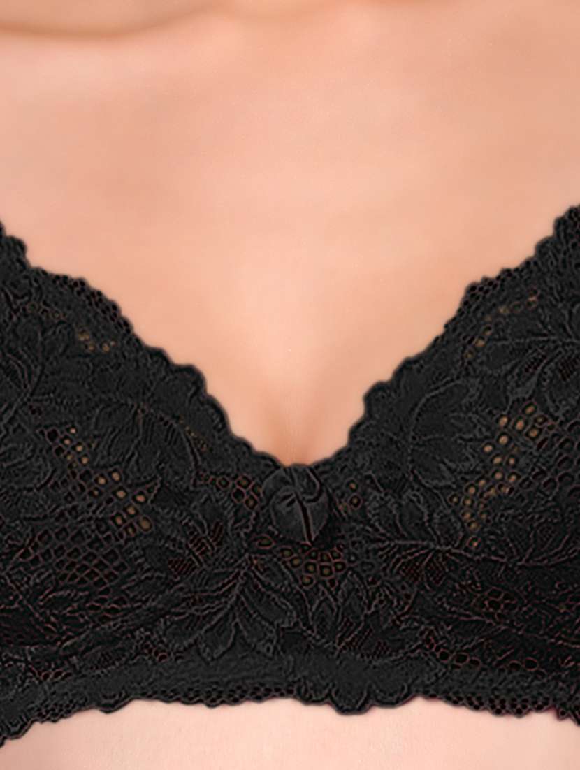 black floral t-shirt bra - 18410715 -  Standard Image - 2