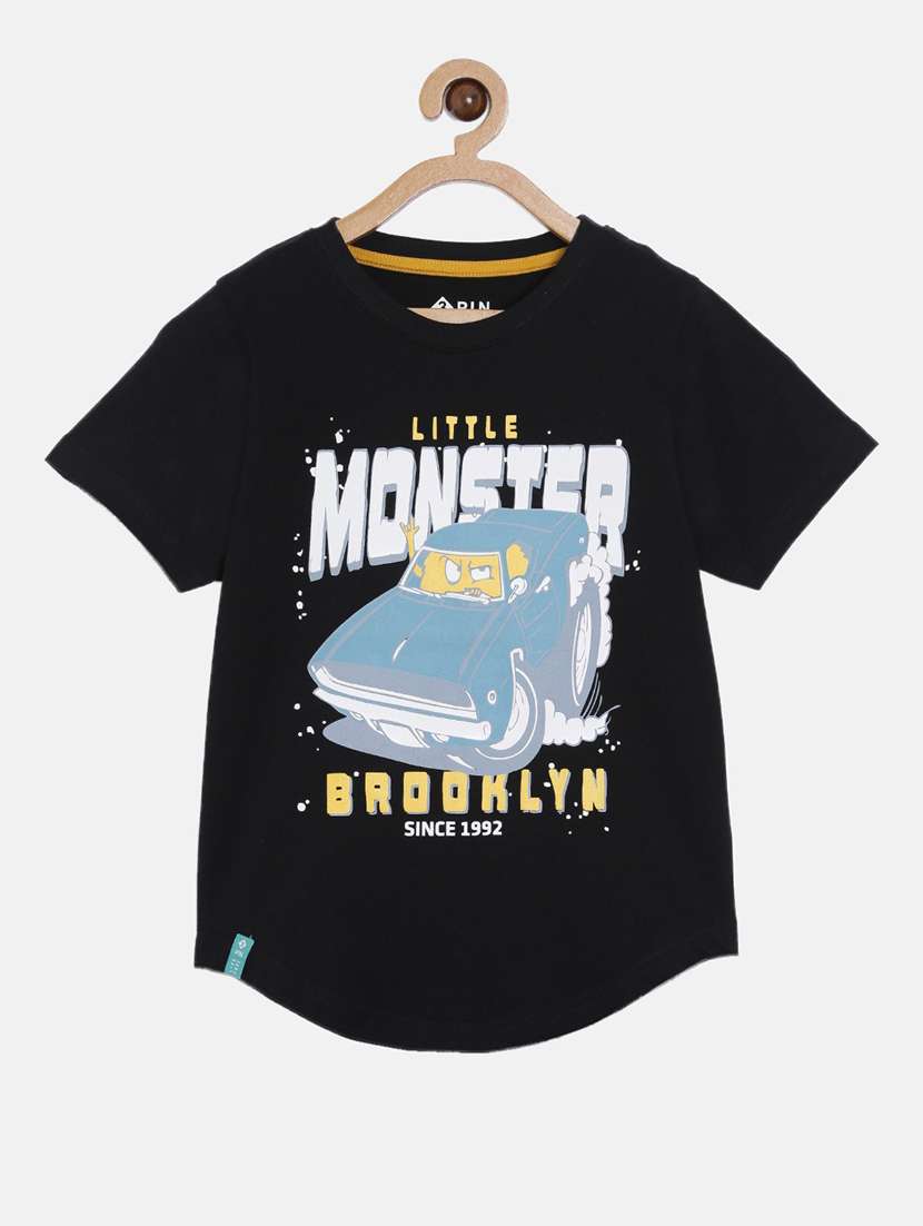 round neck typographic printed t-shirt