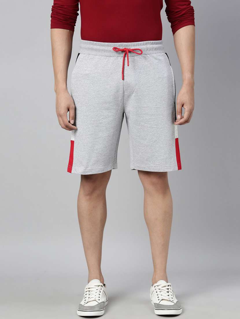 grey color-blocked short