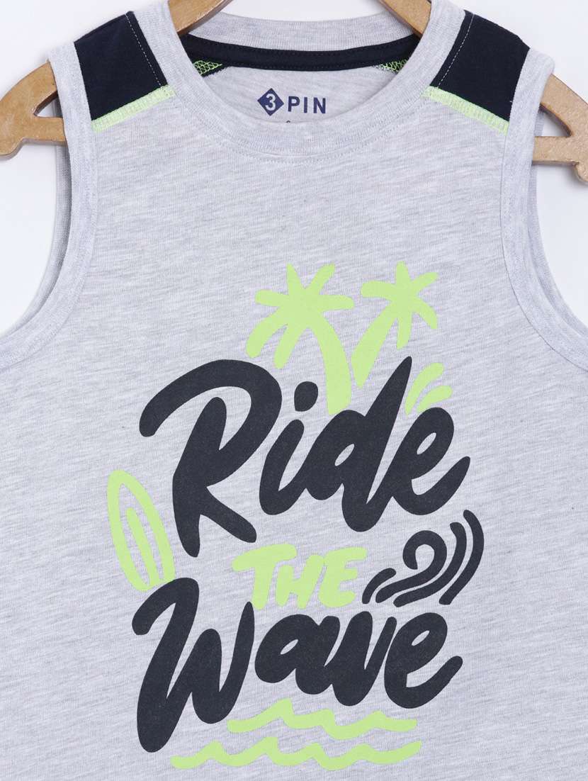 round neck graphic t-shirt - 18414486 -  Standard Image - 2