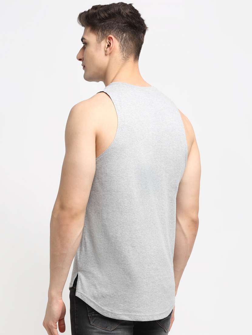 set of 3 solid vest - 18417093 -  Standard Image - 2