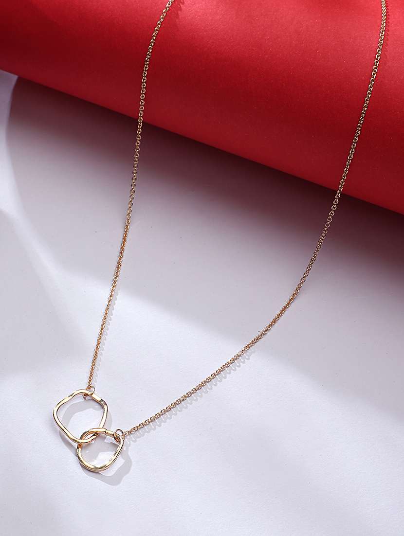gold chain necklace