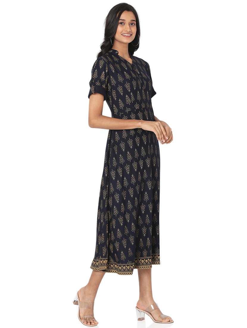 women's printed dress - 18417770 - Standard Image - 2