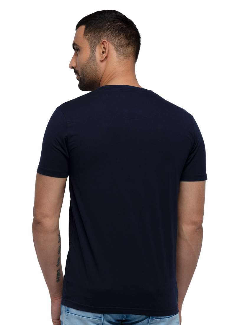 navy blue chest-printed t-shirt - 18418441 -  Standard Image - 2
