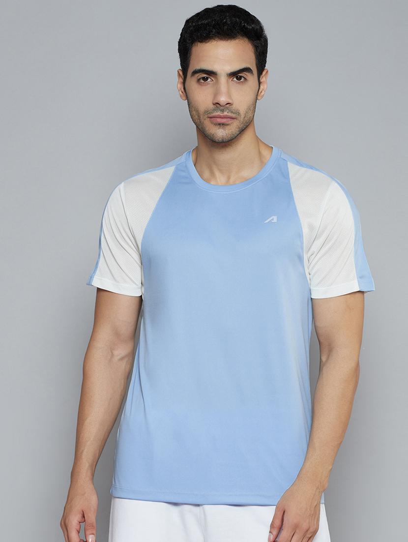 blue color-blocked t-shirt - 18420177 - Zoom Image - 0