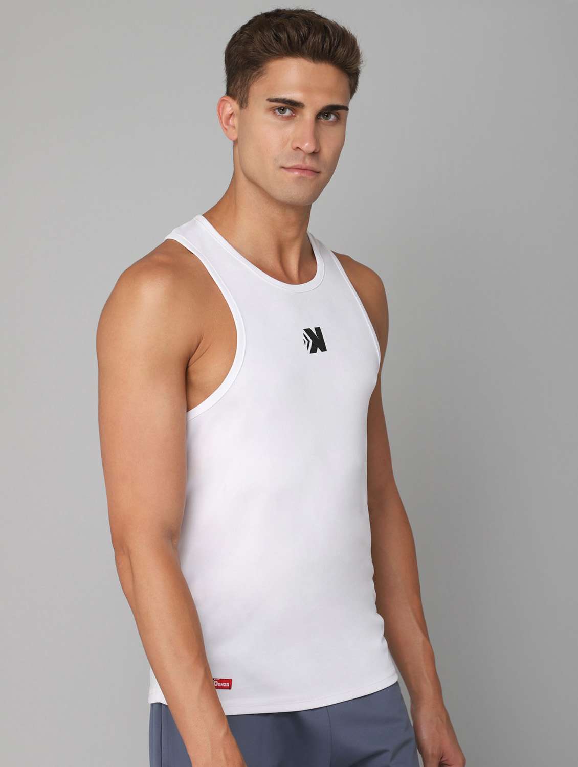 white solid vest - 18420380 - Standard Image - 2