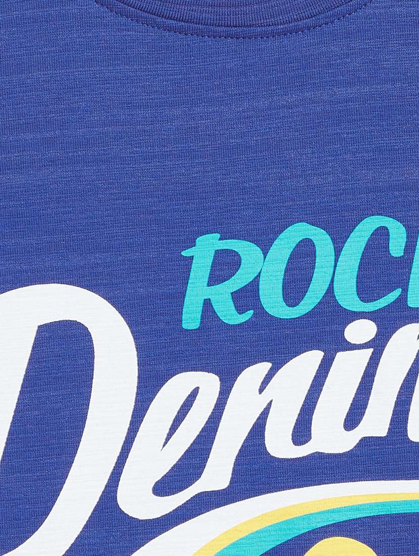 blue graphic t-shirt - 18429915 -  Standard Image - 2