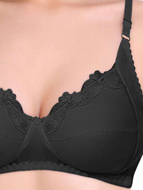 black lightly padded t-shirt bra - 18437525 -  Standard Image - 2