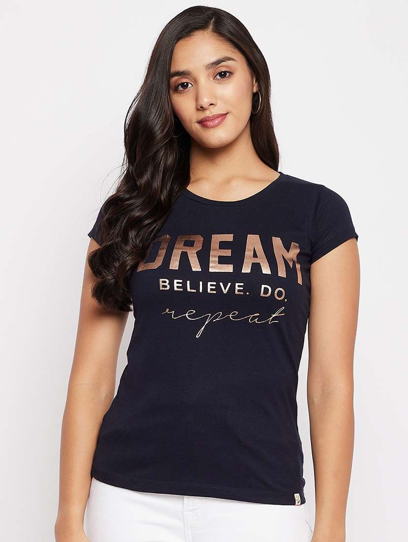 round neck typography tee 