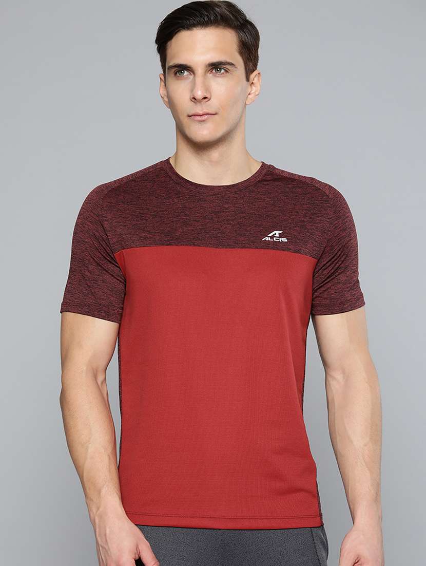 maroon color-blocked t-shirt