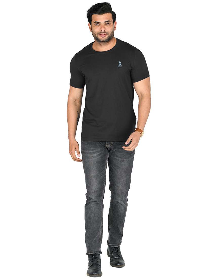 black solid t-shirt - 18440788 - Standard Image - 2