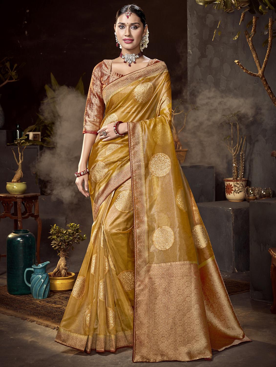 golden zari work handloom saree with blouse