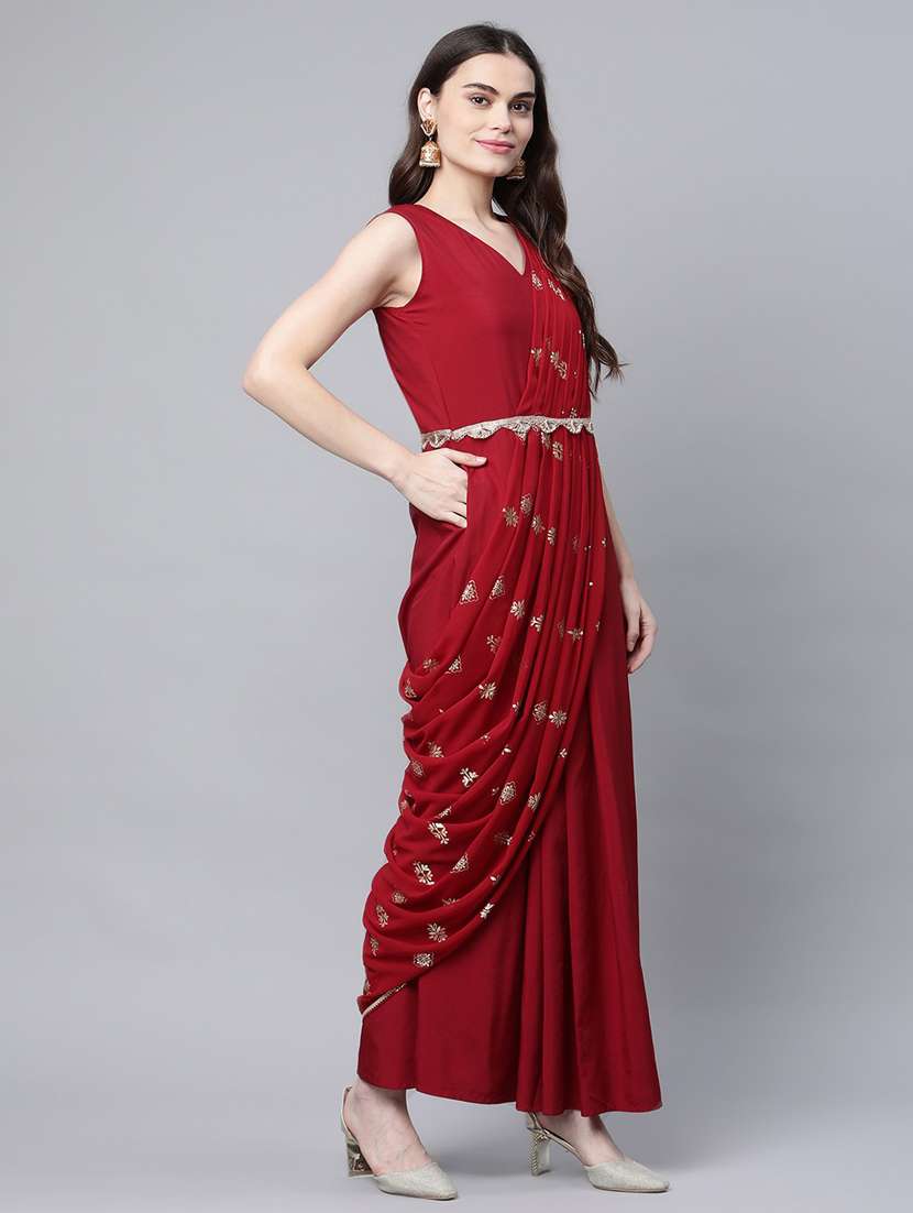 lace detailed foil print draped saree  with blouse - 18449028 -  Standard Image - 2