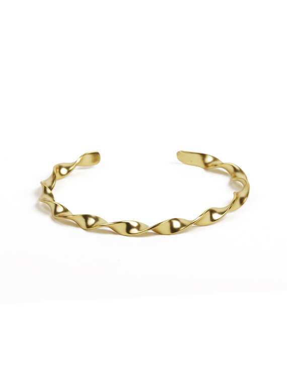 fashionable twisted gold bracelet