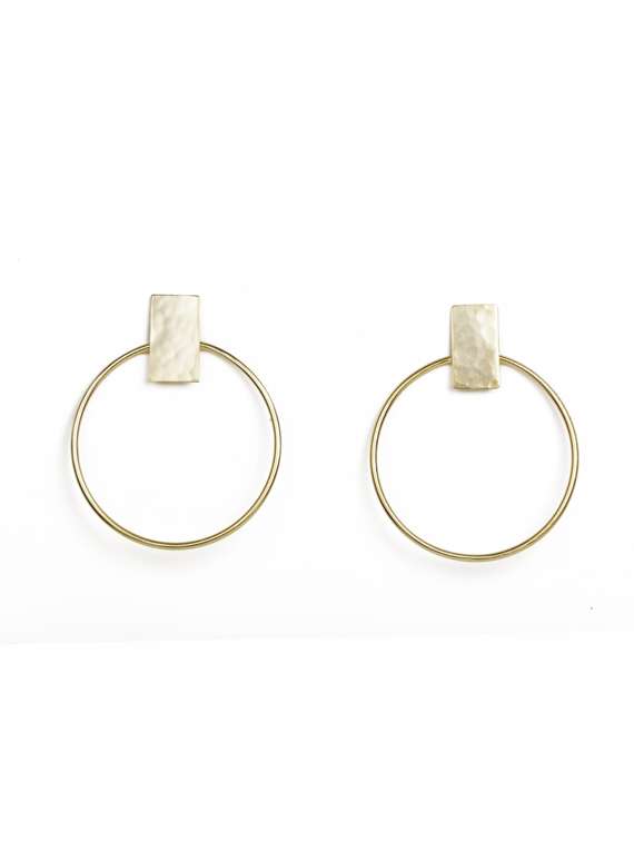 alluring hammered hoops earring