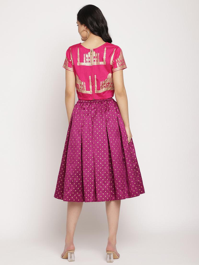 foil print skirt top set - 18451242 - Standard Image - 2