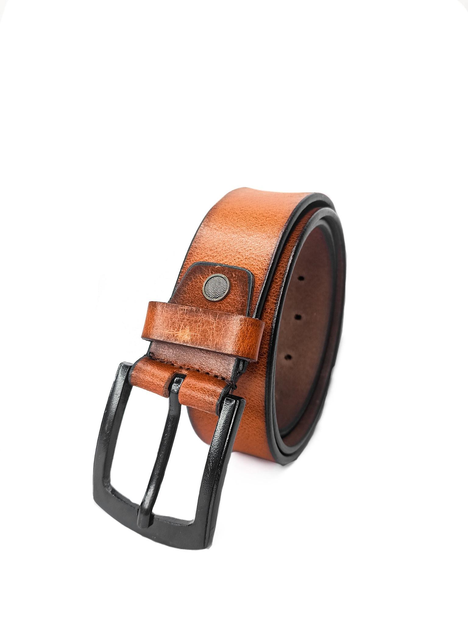 high quality leather belts are made - 18459233 - Standard Image - 2